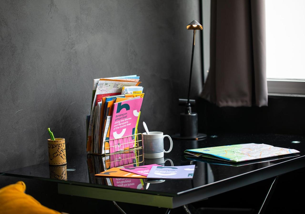 Le Loft Horloger Avec Parking Lejlighed Besançon Eksteriør billede